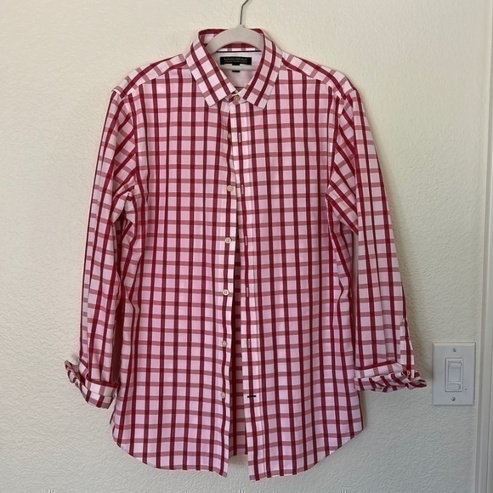 Banana republic none iron tailored slim fit medium shirt